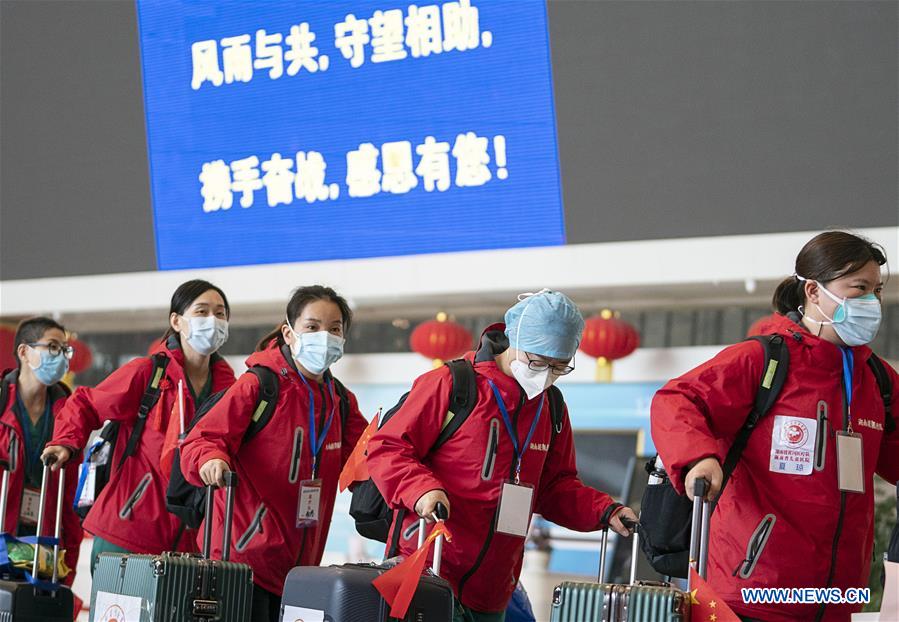 CHINA-HUBEI-WUHAN-MEDICAL STAFF FROM HUNAN-DEPARTURE (CN)