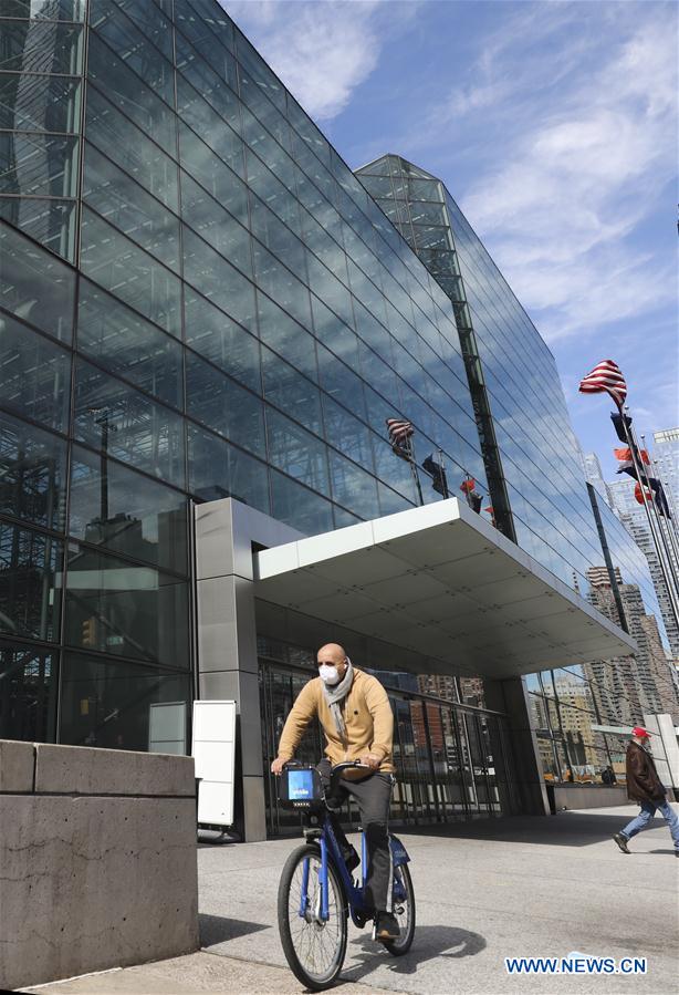 U.S.-NEW YORK-COVID-19