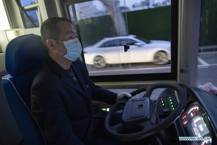 CHINA-HUBEI-WUHAN-COVID-19-BUS ROUTES-RESUMPTION (CN)
