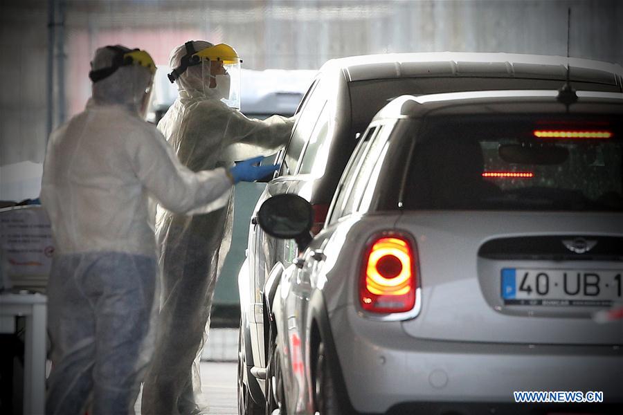 PORTUGAL-LISBON-DRIVE THROUGH-SCREENING CENTER