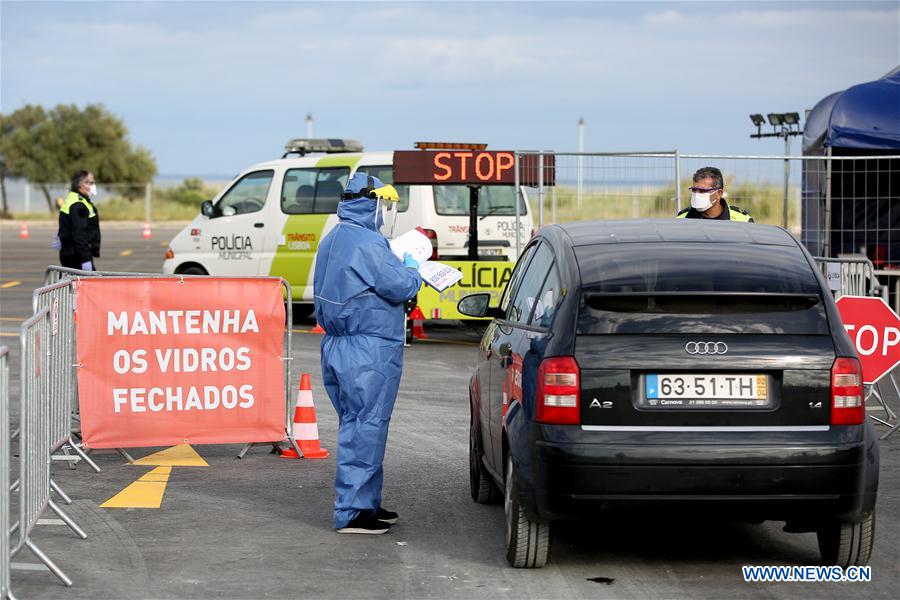 PORTUGAL-LISBON-DRIVE THROUGH-SCREENING CENTER