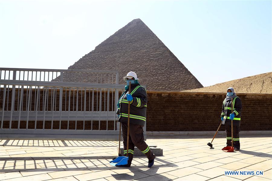 EGYPT-GIZA-PYRAMIDS-DISINFECTION