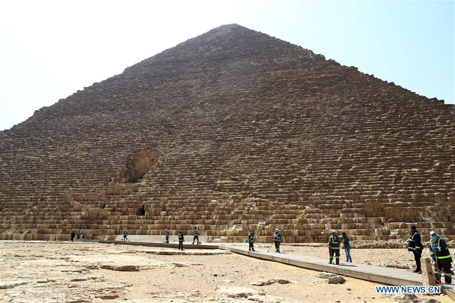 EGYPT-GIZA-PYRAMIDS-DISINFECTION