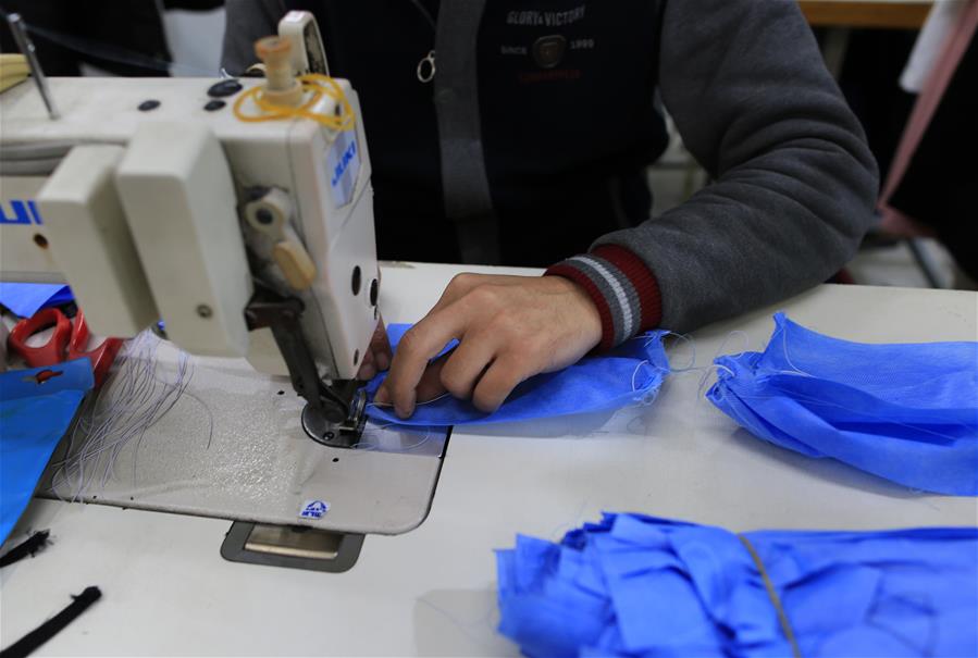 MIDEAST-GAZA-COVID-19-MASK PRODUCTION