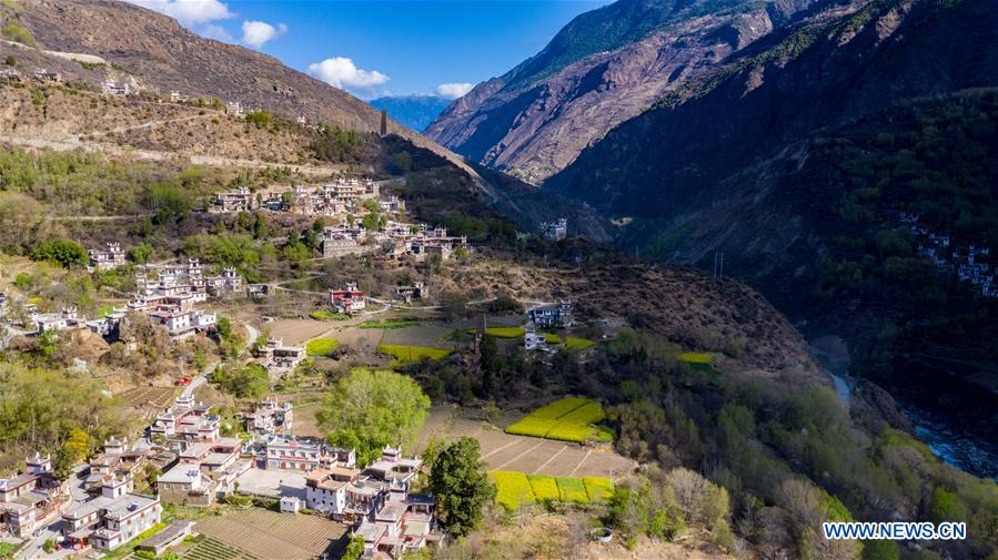 CHINA-SICHUAN-DANBA-SCENERY (CN)