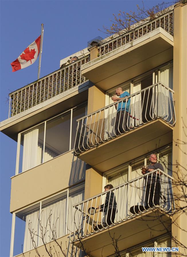 CANADA-VANCOUVER-CORONAVIRUS-SELF ISOLATION-FLASH MOB