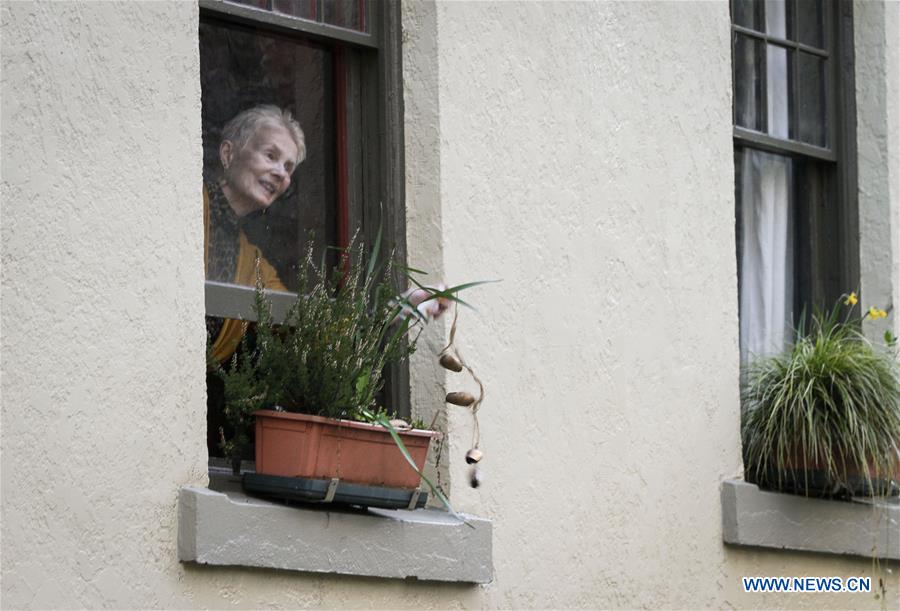CANADA-VANCOUVER-CORONAVIRUS-SELF ISOLATION-FLASH MOB