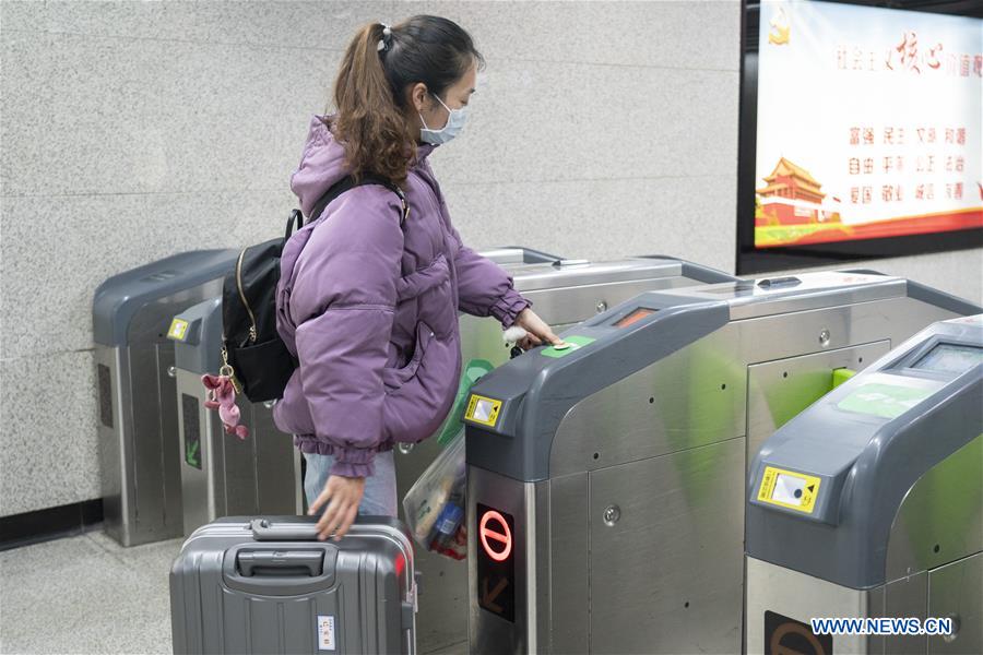CHINA-HUBEI-WUHAN-METRO-OPERATION RESTORATION (CN)