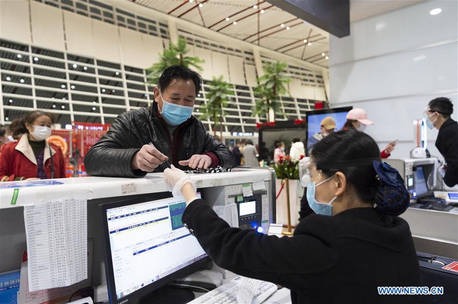 CHINA-HUBEI-FLIGHT RESUMPTION (CN)