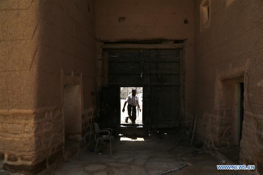 YEMEN-SAADA-OLD CASTLE