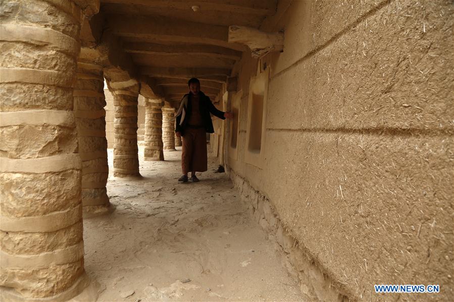 YEMEN-SAADA-OLD CASTLE