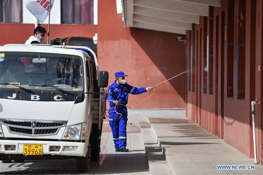 CHINA-INNER MONGOLIA-HOHHOT-CLASS RESUMPTION-DISINFECTION (CN)