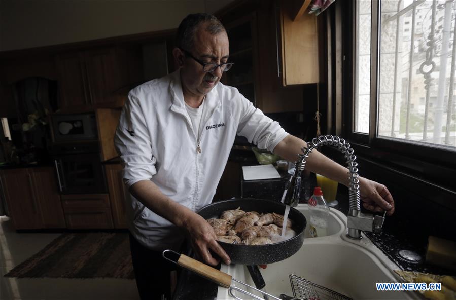 MIDEAST-NABLUS-COVID-19