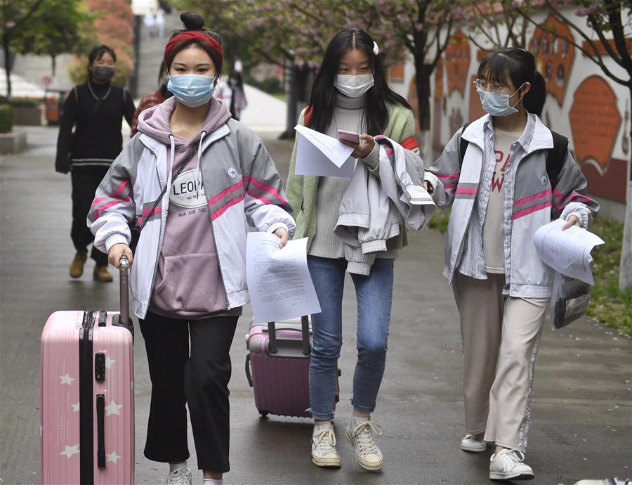 CHINA-SICHUAN-SENIOR HIGH STUDENT-RETURN TO SCHOOL (CN)