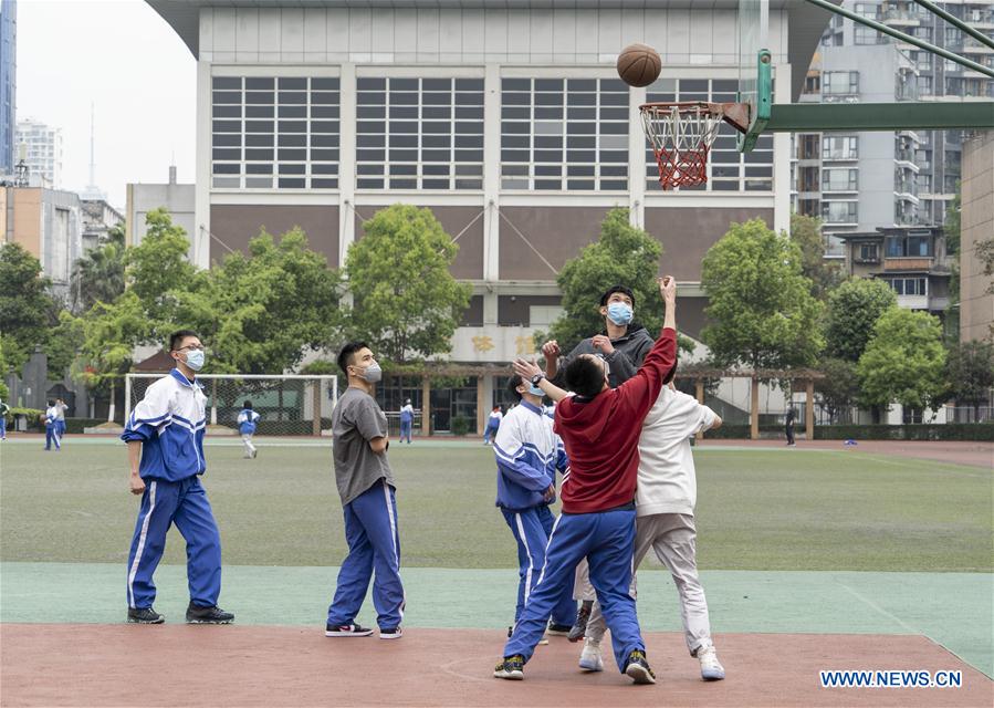 CHINA-SICHUAN-SENIOR HIGH STUDENT-RETURN TO SCHOOL (CN)