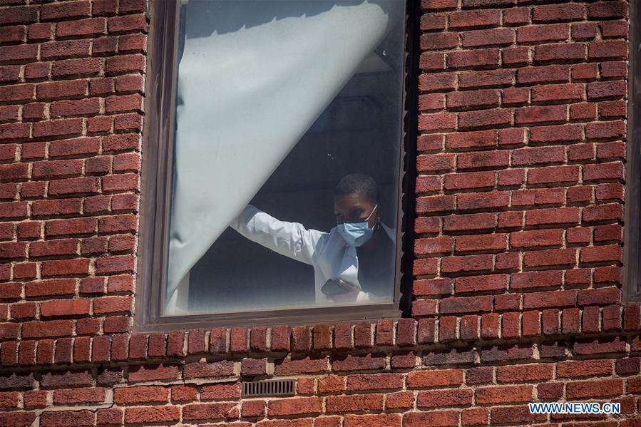 U.S.-NEW YORK-COVID-19