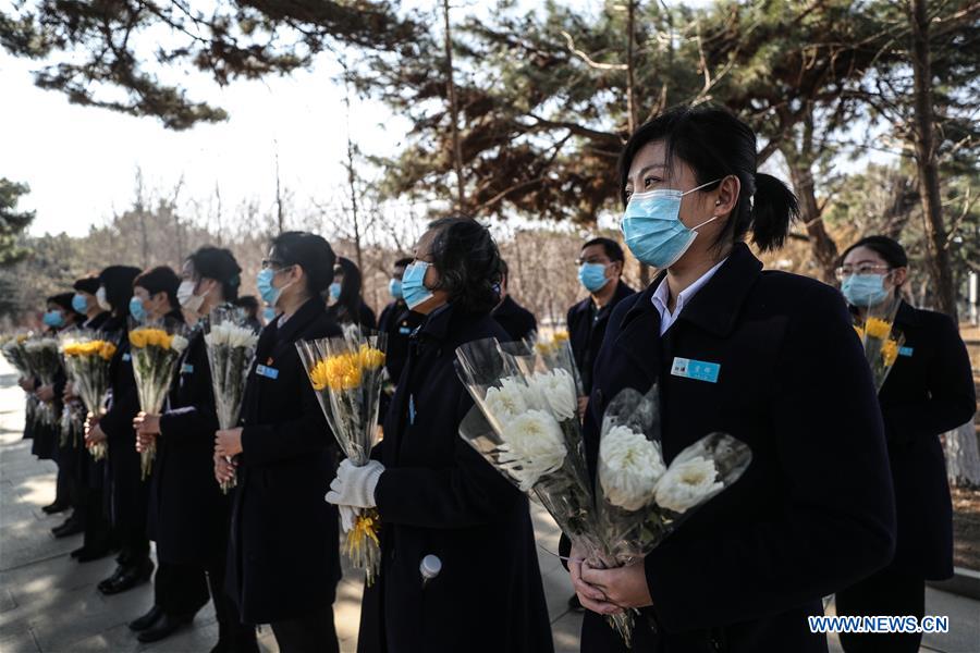 CHINA-SHENYANG-QINGMING-KOREAN WAR MARTYR-CEMETERY (CN)