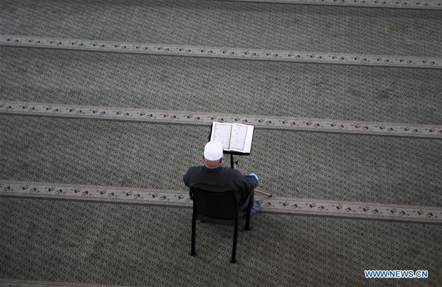 MIDEAST-HEBRON-COVID-10