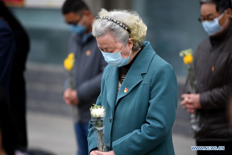 CHINA-COVID-19 VICTIMS-NATIONAL MOURNING-SILENT TRIBUTE (CN)
