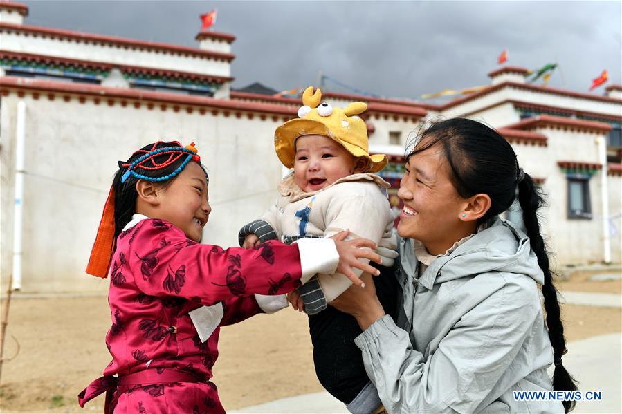 (InTibet)CHINA-LHASA-PEOPLE RELOCATION-POVERTY ALLEVIATION (CN)