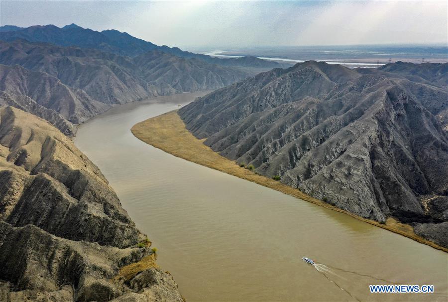 CHINA-NINGXIA-YELLOW RIVER-CANYON-SCENERY (CN)