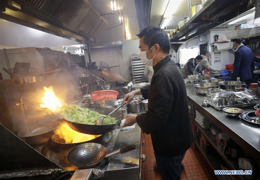 CANADA-VANCOUVER-COVID-19-CHINESE RESTAURANT-FREE MEAL-MEDICAL WORKERS