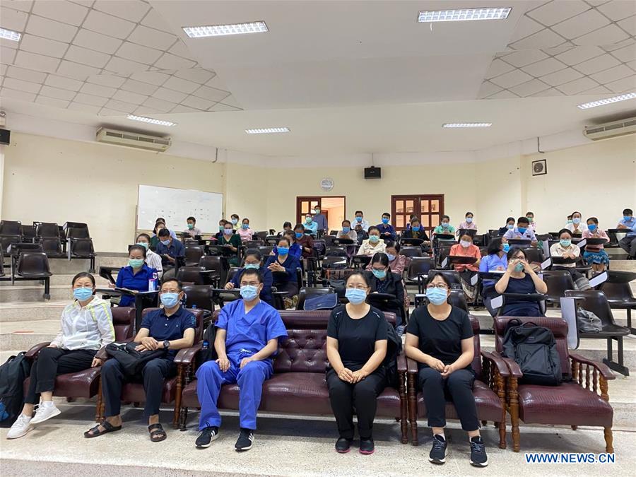 LAOS-VIENTIANE-COVID-19-CHINESE EXPERT-TRAINING COURSE