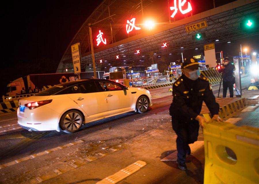 CHINA-HUBEI-WUHAN-OUTBOUND TRAVEL RESTRICTIONS-LIFT (CN)