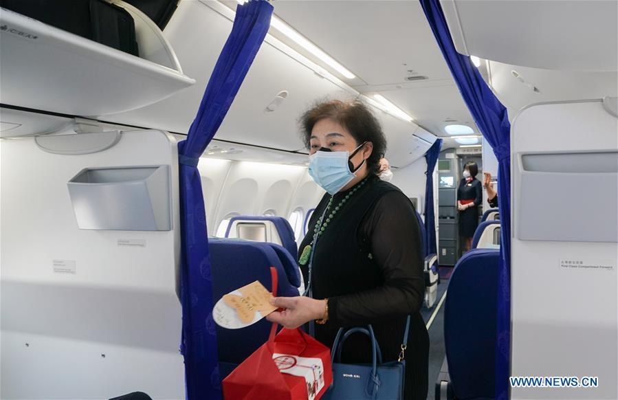 CHINA-HUBEI-WUHAN-OUTBOUND TRAVEL RESTRICTIONS-LIFTING (CN)