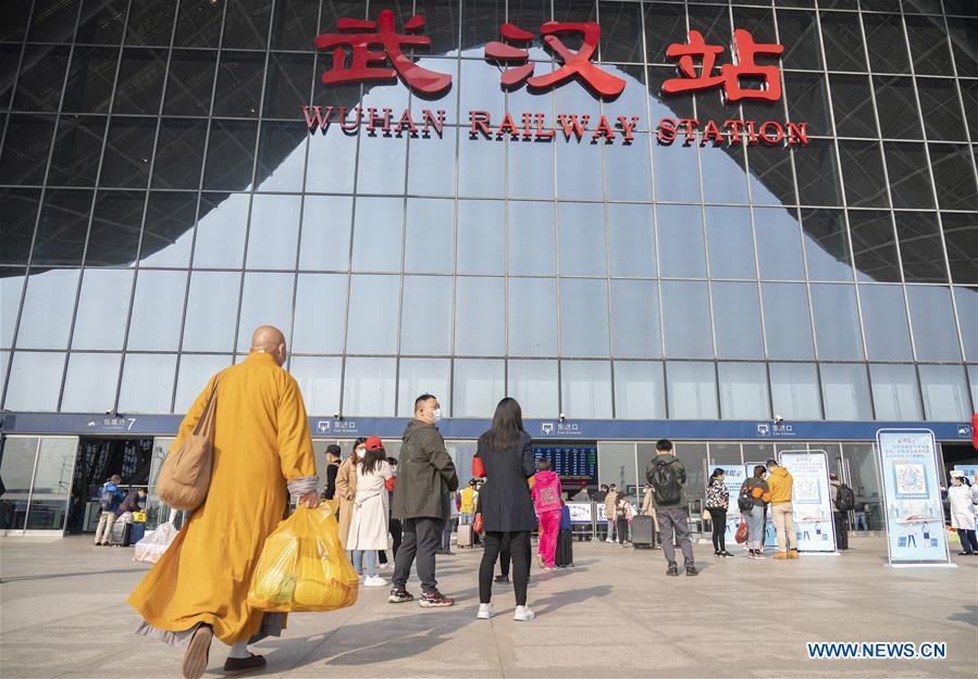 CHINA-HUBEI-WUHAN-OUTBOUND TRAVEL RESTRICTIONS-LIFTING (CN)