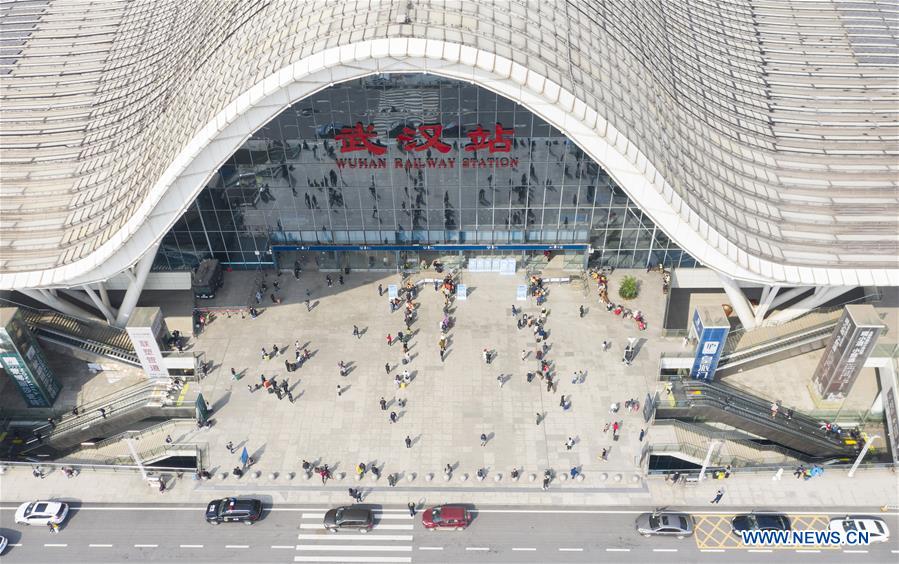 CHINA-HUBEI-WUHAN-OUTBOUND TRAVEL RESTRICTIONS-LIFTING (CN)