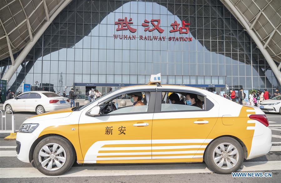 CHINA-HUBEI-WUHAN-OUTBOUND TRAVEL RESTRICTIONS-LIFTING (CN)