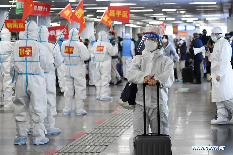 CHINA-BEIJING-TRAIN FROM WUHAN-ARRIVAL (CN) 