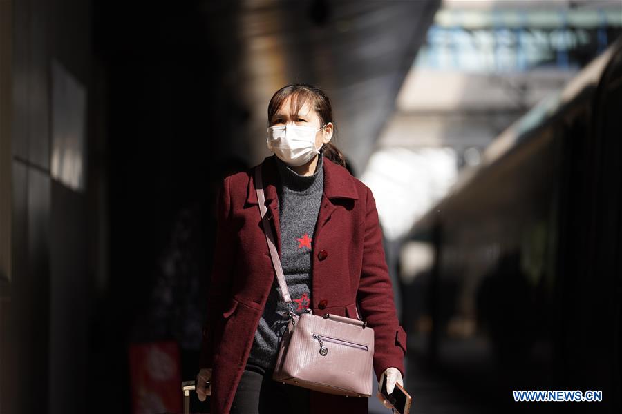 CHINA-BEIJING-TRAIN FROM WUHAN-ARRIVAL (CN) 