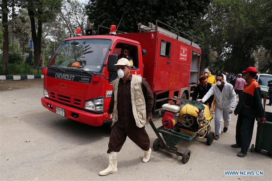 EGYPT-GIZA-COVID-19-ZOO-MEASURES