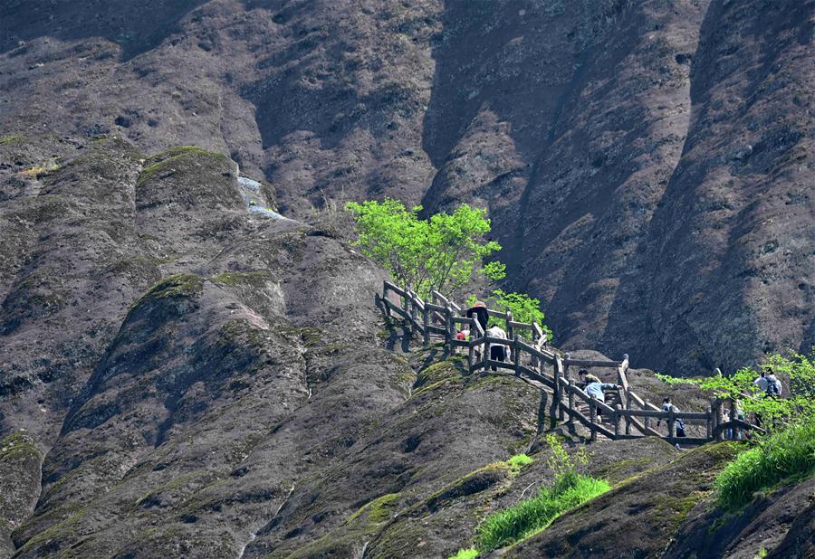 CHINA-FUJIAN-WUYI MOUNTAIN-SCENERY (CN)