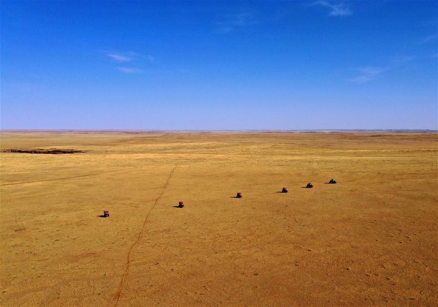 XINHUA PHOTOS OF THE DAY