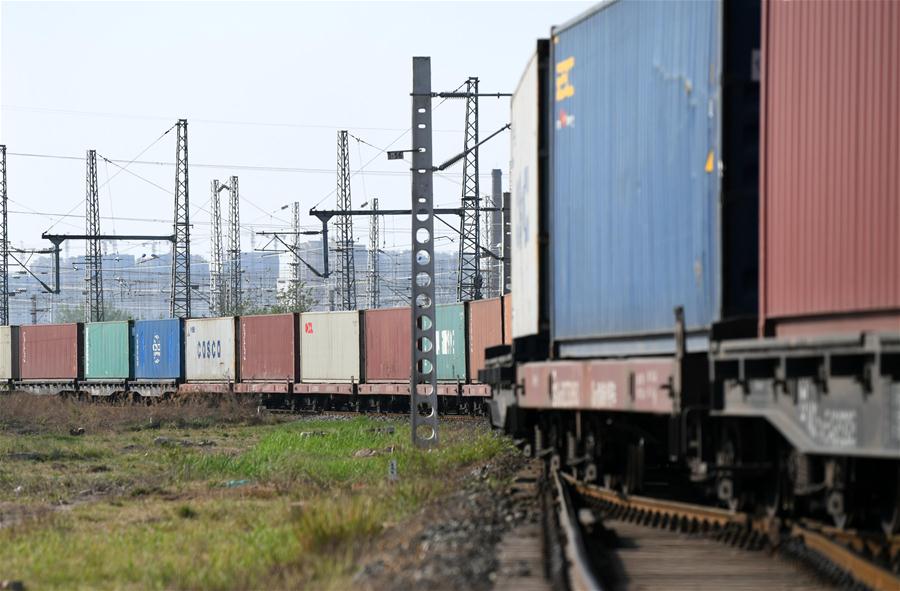 XINHUA PHOTOS OF THE DAY