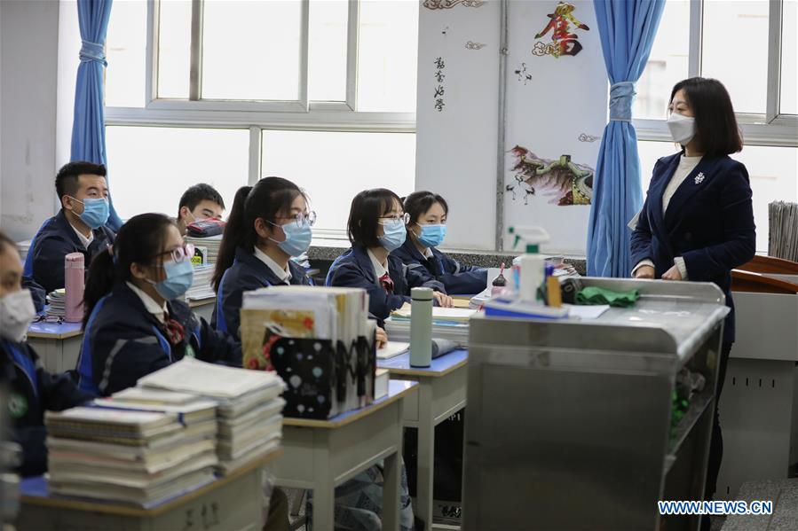 CHINA-GANSU-LANZOU-RESUMED SCHOOL (CN)