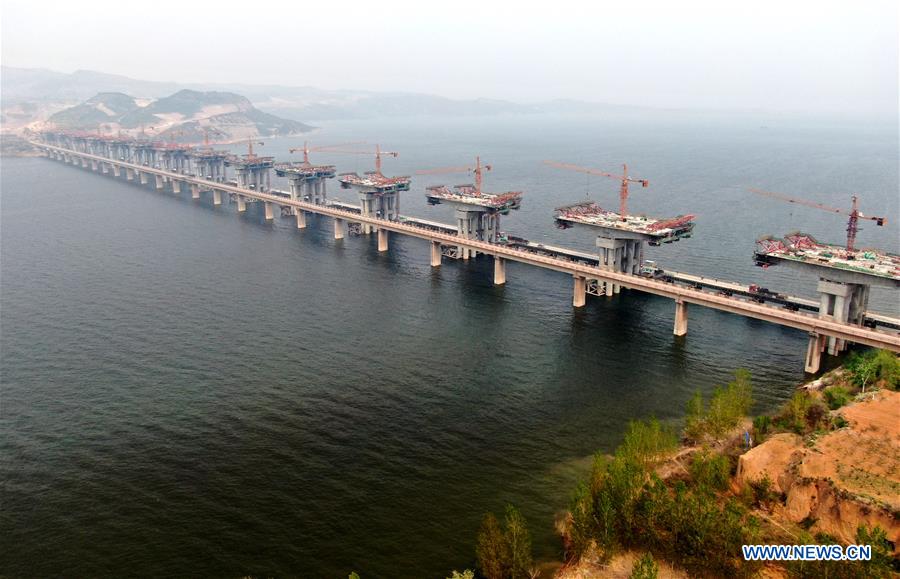 CHINA-HENAN-YELLOW RIVER-BRIDGE-CONSTRUCTION (CN)