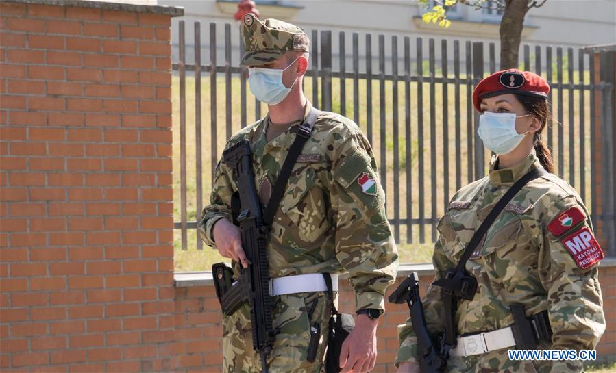 HUNGARY-BUDAPEST-COVID-19-MILITARY POLICE-PATROL