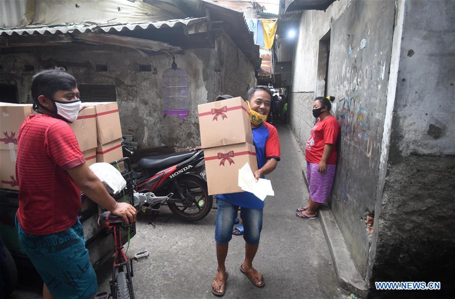 INDONESIA-JAKARTA-CORONAVIRUS-ASSISTANCE-DISTRIBUTION