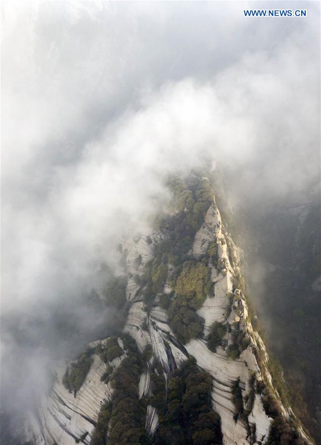 SHAANXI-HUAYIN-MOUNT HUASHAN (CN)