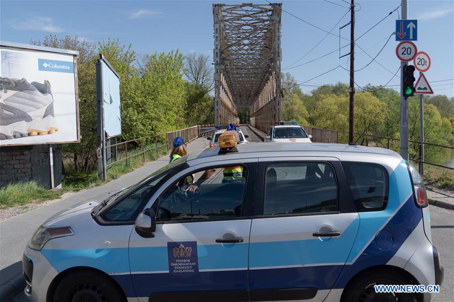 HUNGARY-BUDAPEST-COVID-19-PARK CLOSURE