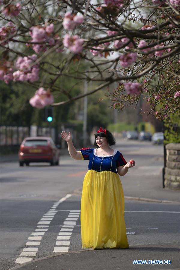 UK-STOCKPORT-COVID-19-SNOW WHITE