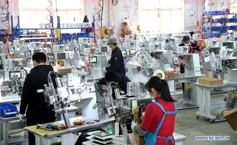 CHINA-QINGDAO-COVID-19-SOUTH KOREAN COMPANY-SEAM SEALING EQUIPMENT-PRODUCTION (CN)