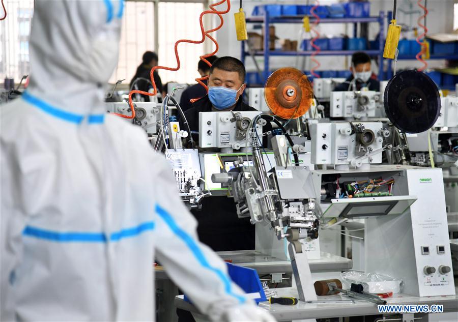 CHINA-QINGDAO-COVID-19-SOUTH KOREAN COMPANY-SEAM SEALING EQUIPMENT-PRODUCTION (CN)