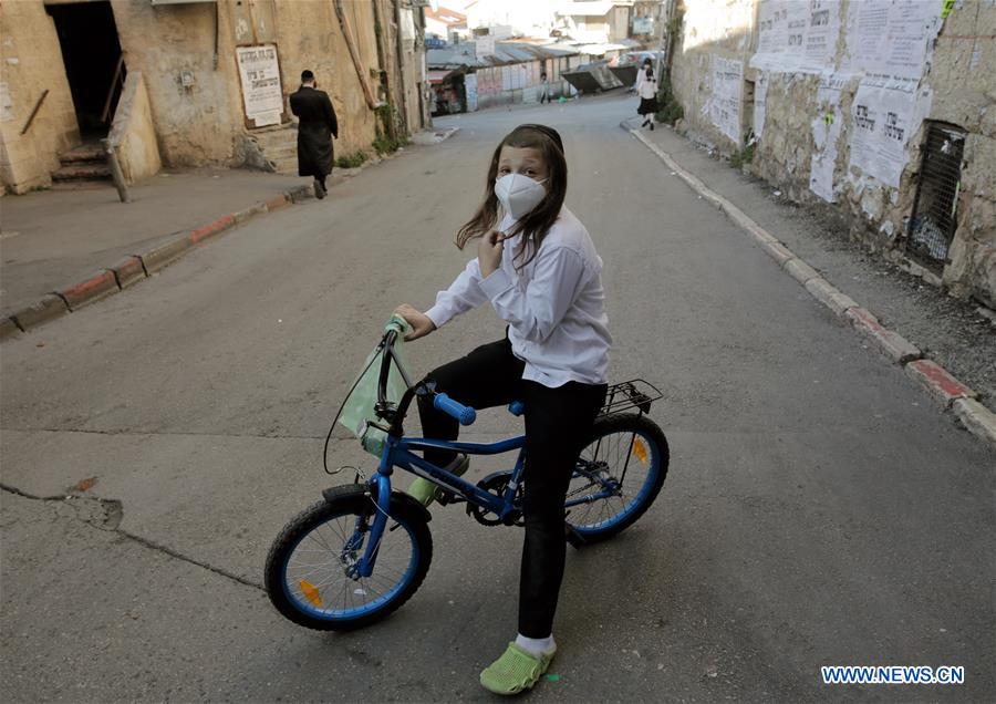 MIDEAST-JERUSALEM-COVID-19