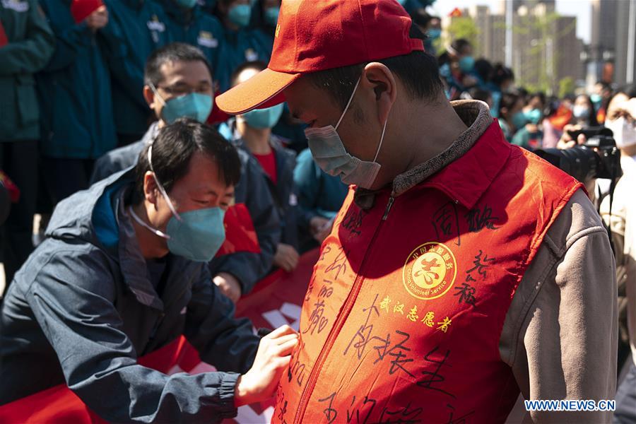 CHINA-HUBEI-WUHAN-LAST MEDICAL ASSISTANCE TEAM-LEAVING (CN)