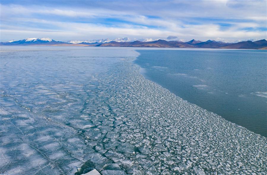 XINHUA PHOTOS OF THE DAY